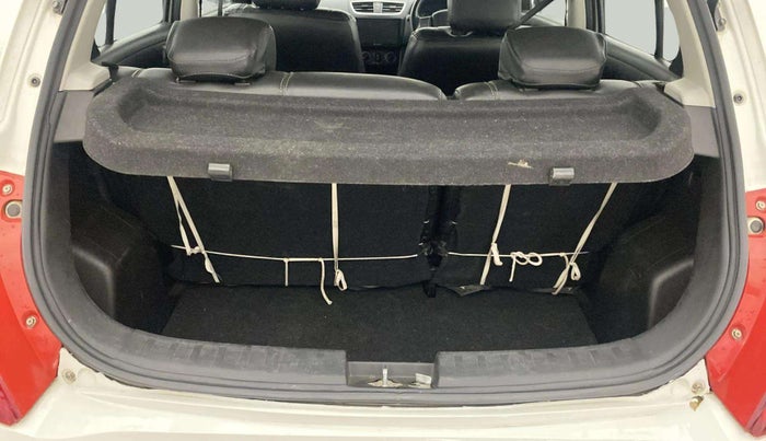 2017 Maruti Swift LXI (O), Petrol, Manual, 51,940 km, Boot Inside