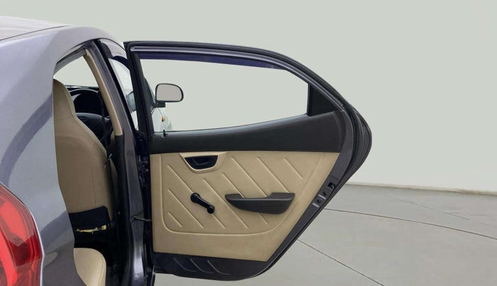 2018 Hyundai Eon ERA +, Petrol, Manual, 40,740 km, RHS Rear Door
