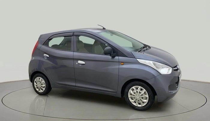 2018 Hyundai Eon ERA +, Petrol, Manual, 40,740 km, Right Front Diagonal