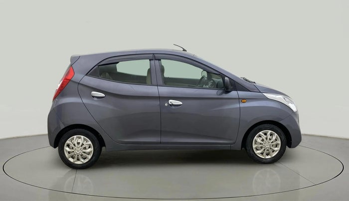 2018 Hyundai Eon ERA +, Petrol, Manual, 40,740 km, Right Side View