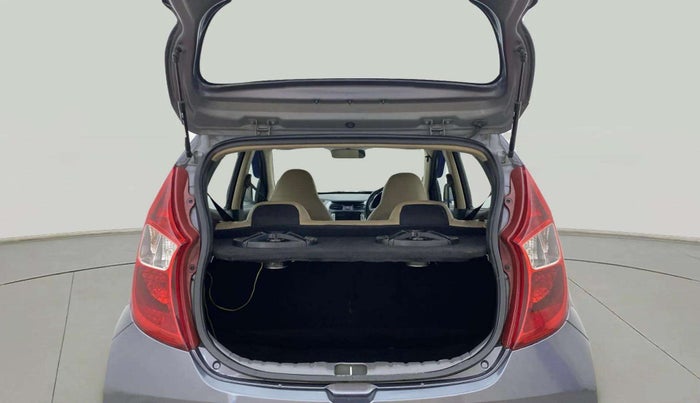 2018 Hyundai Eon ERA +, Petrol, Manual, 40,740 km, Boot Inside