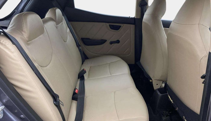 2018 Hyundai Eon ERA +, Petrol, Manual, 40,740 km, Right Side Rear Door Cabin