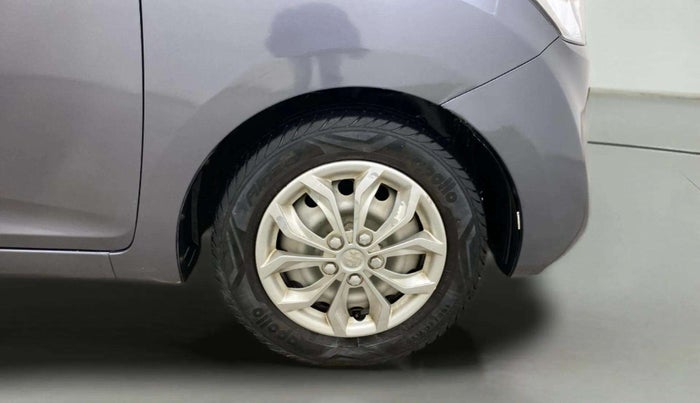 2018 Hyundai Eon ERA +, Petrol, Manual, 40,740 km, Right Front Wheel