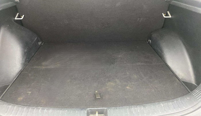 2019 KIA SELTOS HTK PLUS 1.5, Petrol, Manual, 84,752 km, Boot Inside