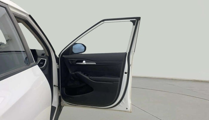 2019 KIA SELTOS HTK PLUS 1.5, Petrol, Manual, 84,752 km, RHS Front Door