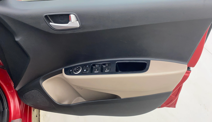 2018 Hyundai Grand i10 ASTA 1.2 KAPPA VTVT, Petrol, Manual, 88,099 km, Driver Side Door Panels Control