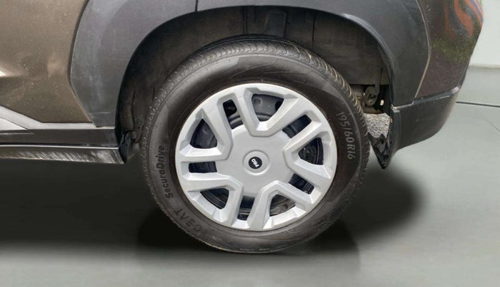 2022 Nissan MAGNITE XL, Petrol, Manual, 34,371 km, Left Rear Wheel