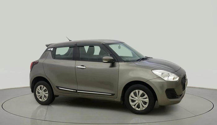 2019 Maruti Swift VXI AMT, Petrol, Automatic, 41,554 km, Right Front Diagonal