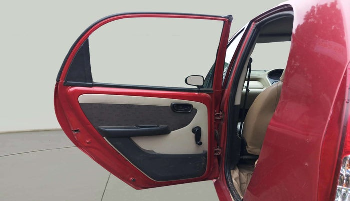 2015 Tata Nano TWIST XTA, Petrol, Automatic, 91,457 km, LHS Rear Door