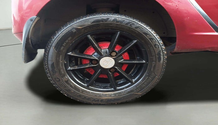 2015 Tata Nano TWIST XTA, Petrol, Automatic, 91,457 km, Right Rear Wheel