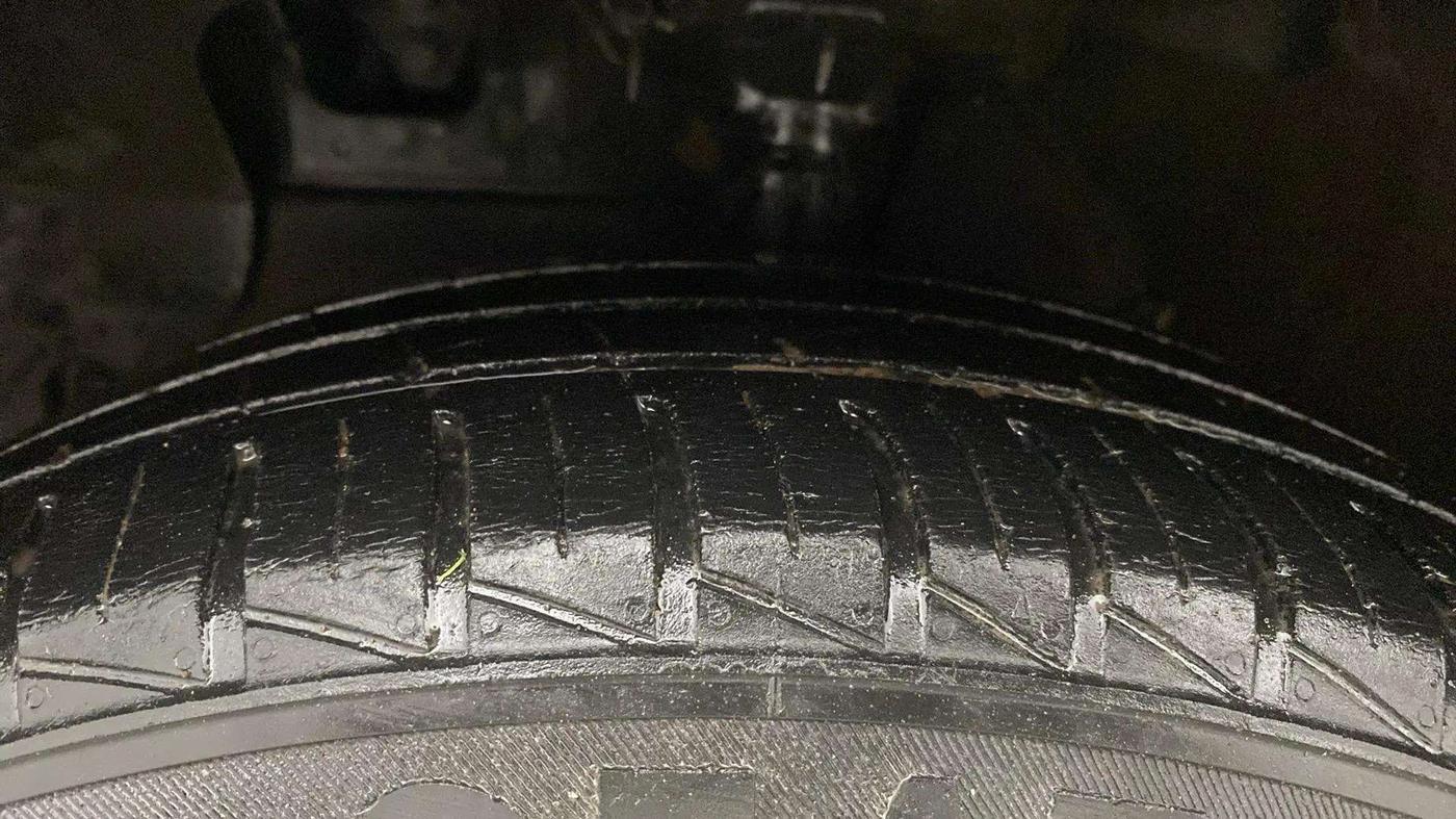 2021 Hyundai AURA S 1.2, Petrol, Manual, 36,493 km, Left Front Tyre Tread