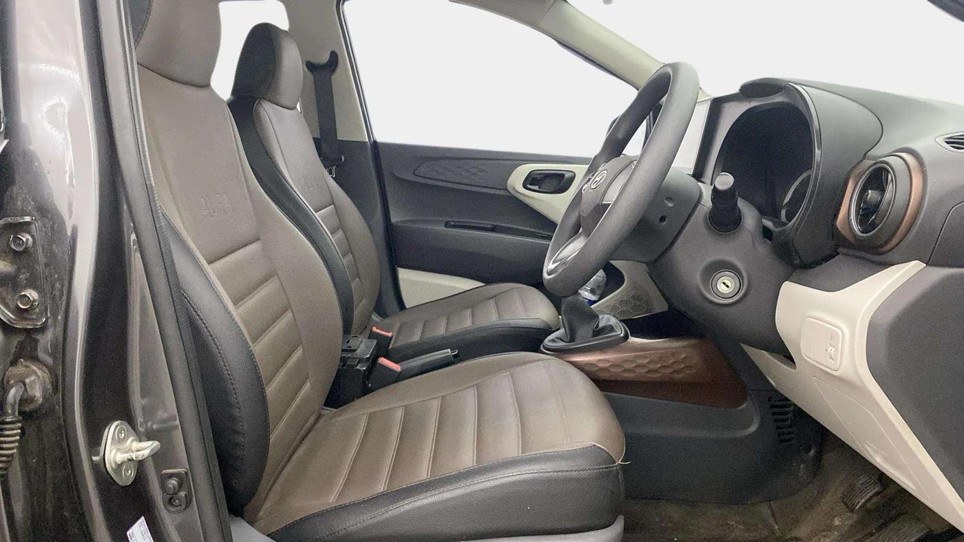 2021 Hyundai AURA S 1.2, Petrol, Manual, 36,493 km, Right Side Front Door Cabin