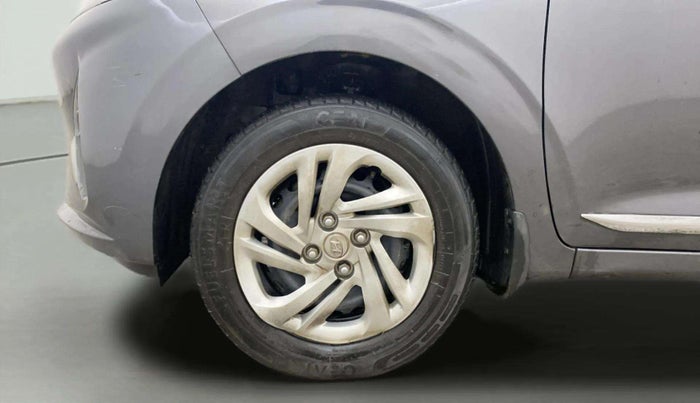 2021 Hyundai AURA S 1.2, Petrol, Manual, 36,493 km, Left Front Wheel