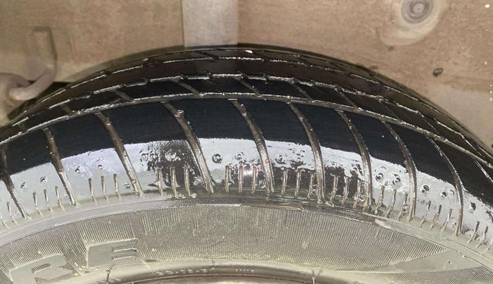 2016 Maruti Celerio ZXI AMT, Petrol, Automatic, 31,116 km, Right Rear Tyre Tread