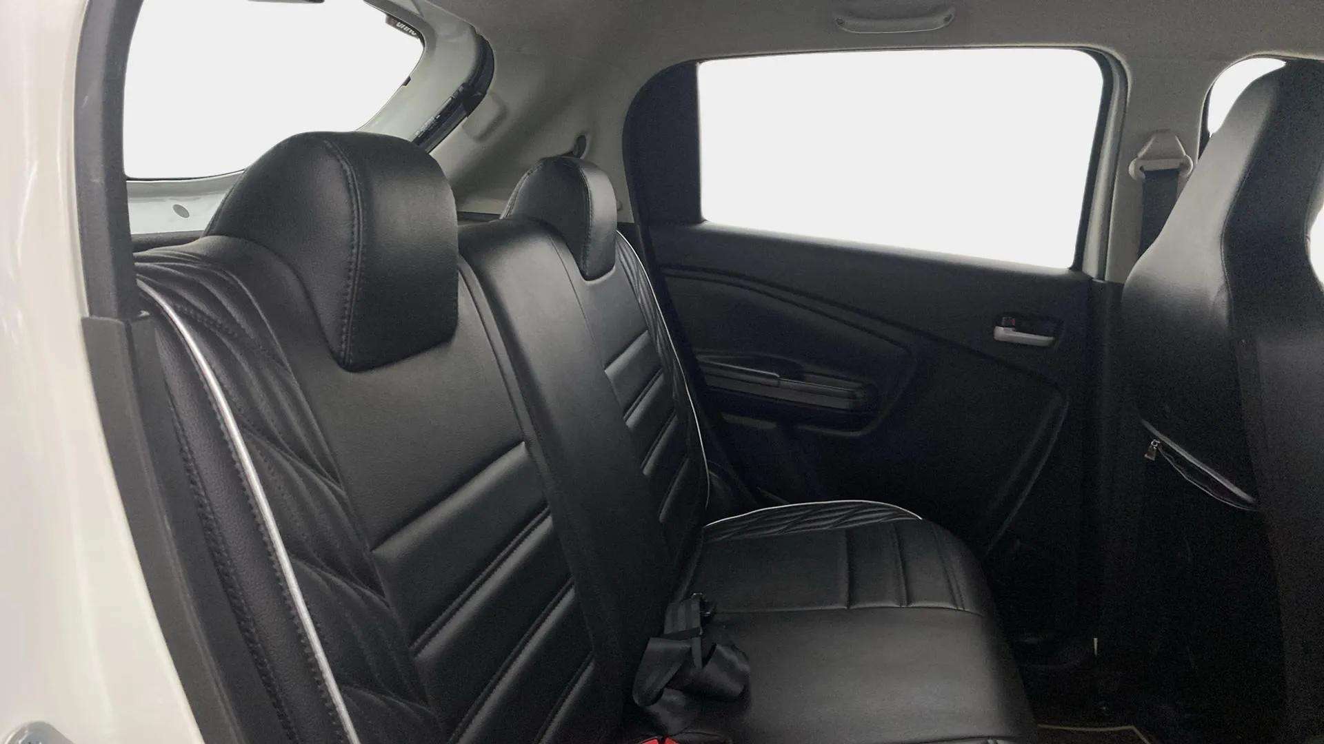 Rear-Cabin-View
