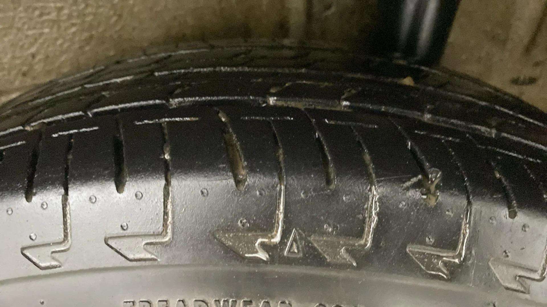 LHS-Front-Tyre-Tread-20