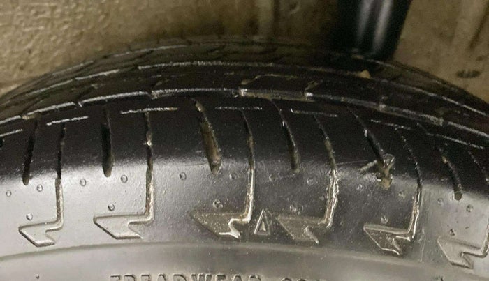 2022 Maruti Celerio VXI AMT, Petrol, Automatic, 24,362 km, Left Front Tyre Tread