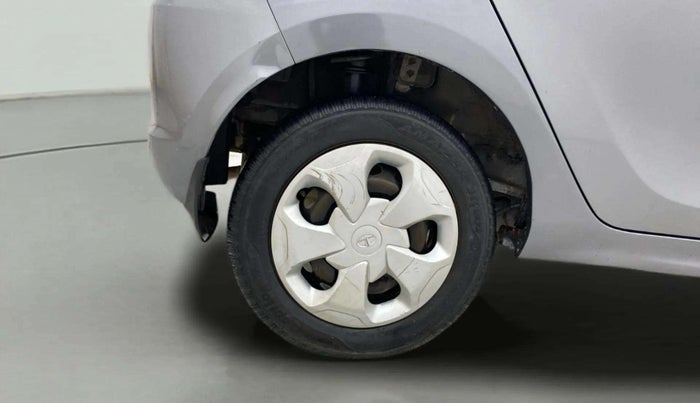 2018 Tata Tiago XT PETROL, Petrol, Manual, 57,802 km, Right Rear Wheel