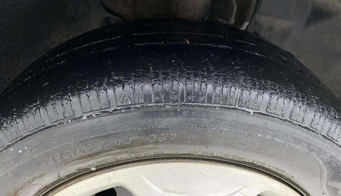 2018 Tata Tiago XT PETROL, Petrol, Manual, 57,802 km, Right Front Tyre Tread