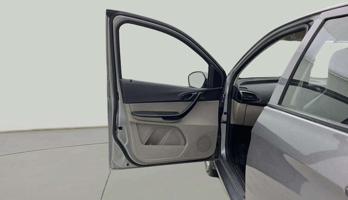 2018 Tata Tiago XT PETROL, Petrol, Manual, 57,802 km, LHS Front Door