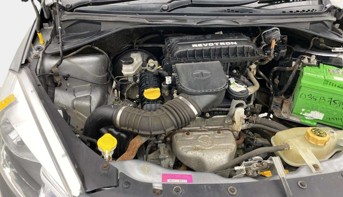 2018 Tata Tiago XT PETROL, Petrol, Manual, 57,802 km, Engine View - Right