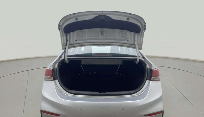 2019 Hyundai Verna 1.6 VTVT SX, Petrol, Manual, 69,128 km, Boot Open Zoomed View
