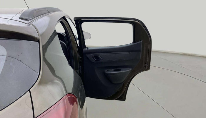 2022 Renault Kwid RXT 1.0, Petrol, Manual, 40,651 km, RHS Rear Door