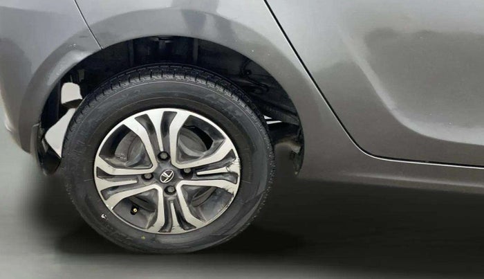 2022 Tata Tiago XZ PLUS CNG, CNG, Manual, 98,429 km, Right Rear Wheel