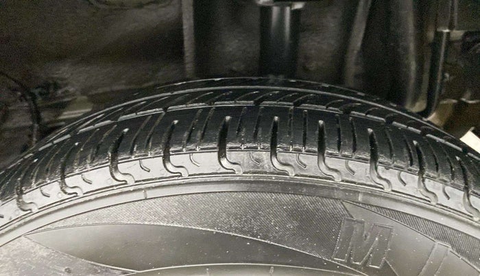 2022 Tata Tiago XZ PLUS CNG, CNG, Manual, 98,429 km, Left Rear Tyre Tread