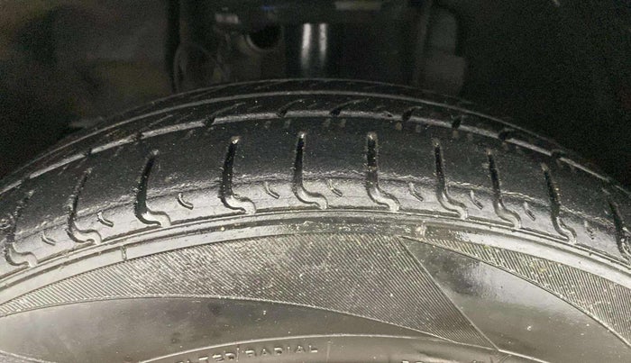 2022 Tata Tiago XZ PLUS CNG, CNG, Manual, 98,429 km, Left Front Tyre Tread