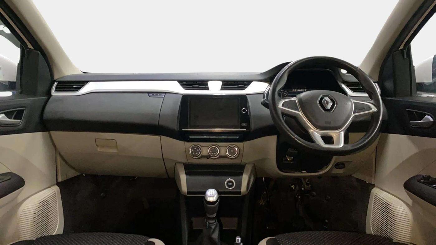 2020 Renault TRIBER RXZ, Petrol, Manual, 33,183 km, Dashboard