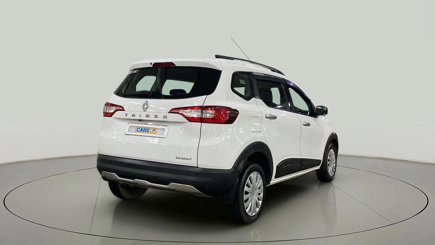 2020 Renault TRIBER RXZ, Petrol, Manual, 33,183 km, Right Back Diagonal