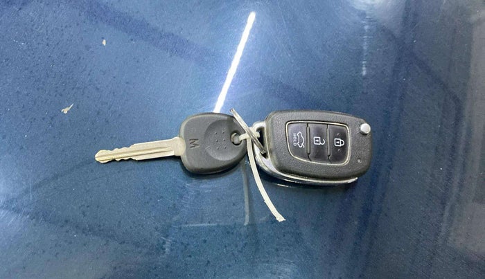 2020 Hyundai GRAND I10 NIOS SPORTZ 1.2 KAPPA VTVT, Petrol, Manual, 46,043 km, Key Close Up