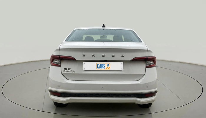 2022 Skoda SLAVIA AMBITION 1.0L TSI MT, Petrol, Manual, 11,066 km, Back/Rear