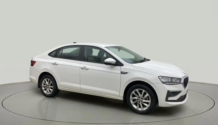 2022 Skoda SLAVIA AMBITION 1.0L TSI MT, Petrol, Manual, 11,066 km, Right Front Diagonal