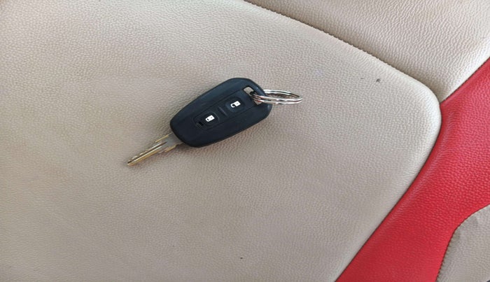 2011 Tata Indica Vista VX QUADRAJET, Diesel, Manual, 75,001 km, Key Close Up