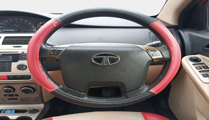 2011 Tata Indica Vista VX QUADRAJET, Diesel, Manual, 75,001 km, Steering Wheel Close Up