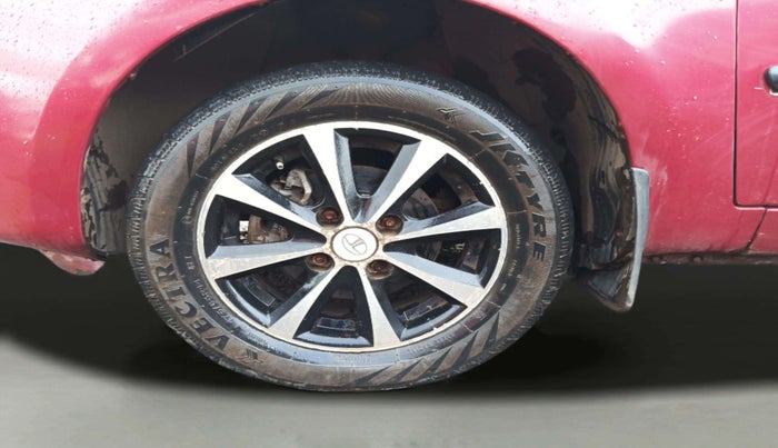 2011 Tata Indica Vista VX QUADRAJET, Diesel, Manual, 75,001 km, Left Front Wheel