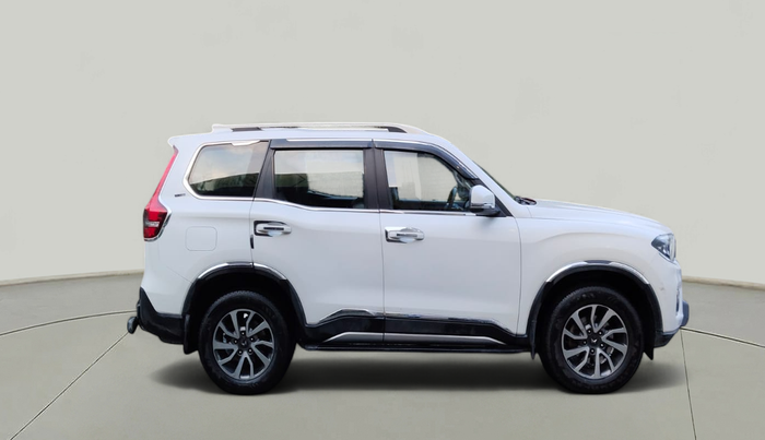 2022 Mahindra SCORPIO-N Z8 L DIESEL AT 2WD 7 STR, Diesel, Automatic, 26,229 km, Right Side View