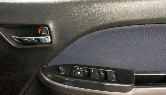 2019 Maruti Baleno ZETA CVT PETROL 1.2, Petrol, Automatic, 26,586 km, Driver Side Door Panels Control