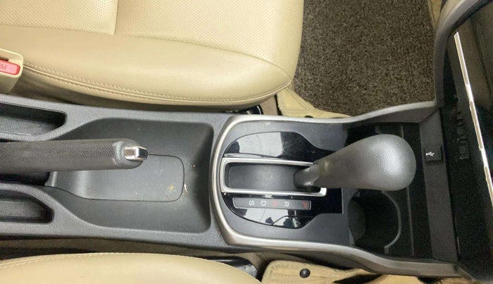 2018 Honda City 1.5L I-VTE V CVT, Petrol, Automatic, 44,406 km, Gear Lever