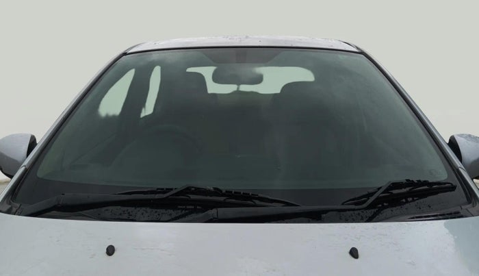 2014 Maruti Ciaz VDI +, Diesel, Manual, 82,665 km, Front Windshield