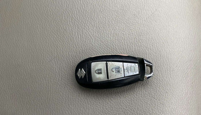 2018 Maruti S Cross ZETA 1.3, Diesel, Manual, 1,06,087 km, Key Close Up