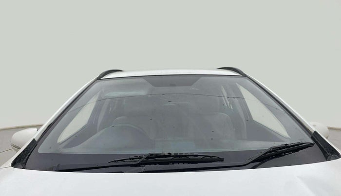 2018 Maruti S Cross ZETA 1.3, Diesel, Manual, 1,06,087 km, Front Windshield