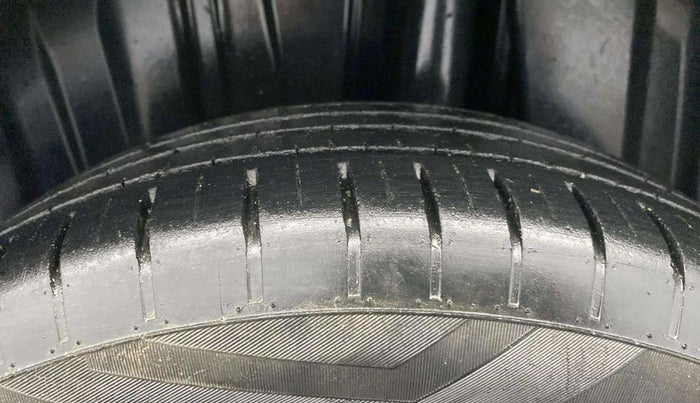 2022 Maruti Baleno SIGMA PETROL 1.2, Petrol, Manual, 88,925 km, Left Rear Tyre Tread