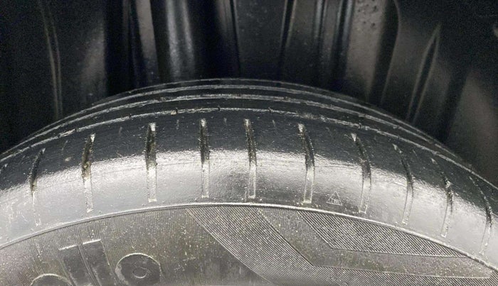 2022 Maruti Baleno SIGMA PETROL 1.2, Petrol, Manual, 88,925 km, Right Rear Tyre Tread