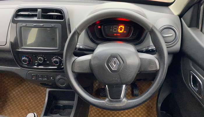 2019 Renault Kwid RXT 0.8 (O), Petrol, Manual, 55,158 km, Steering Wheel Close Up