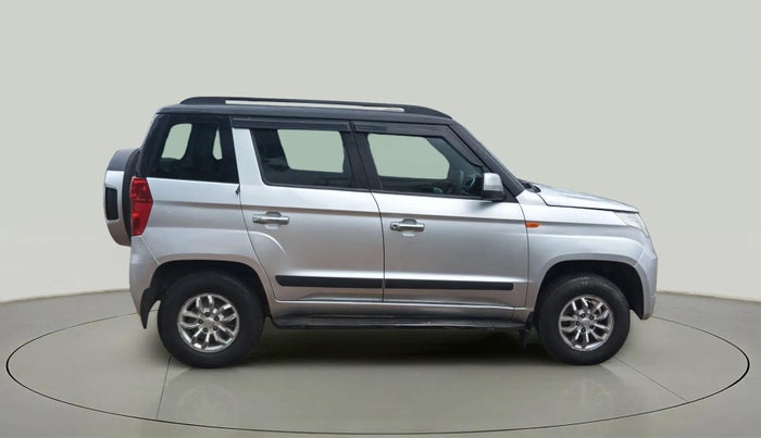 2015 Mahindra TUV300 T8, Diesel, Manual, 1,45,937 km, Right Side View