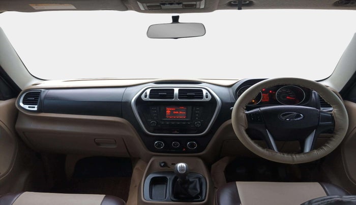 2015 Mahindra TUV300 T8, Diesel, Manual, 1,45,937 km, Dashboard