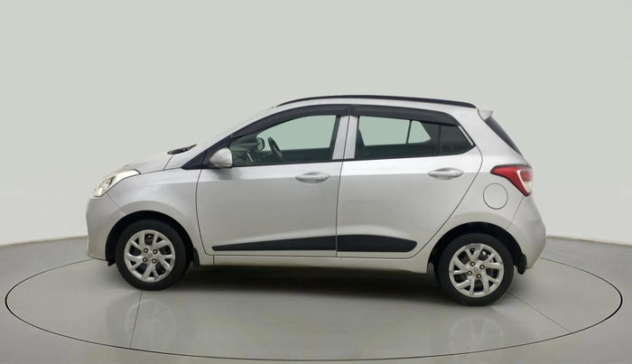 2017 Hyundai Grand i10 SPORTZ (O) 1.2 KAPPA VTVT, Petrol, Manual, 31,184 km, Left Side